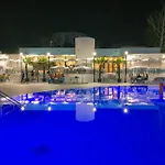 Mera 3*