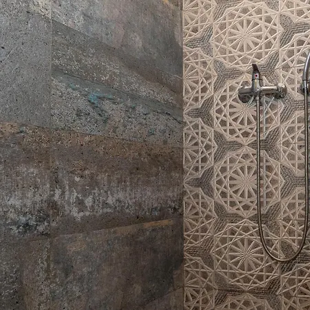 Hotel Mera Venus