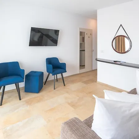 Anca Hotel