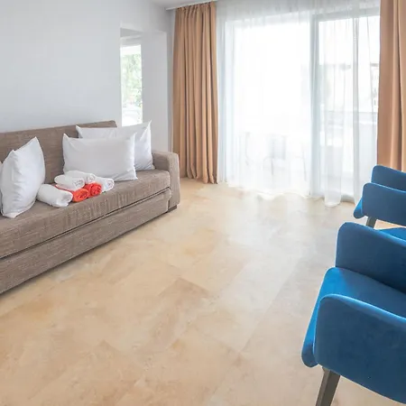 Anca Hotel 3*